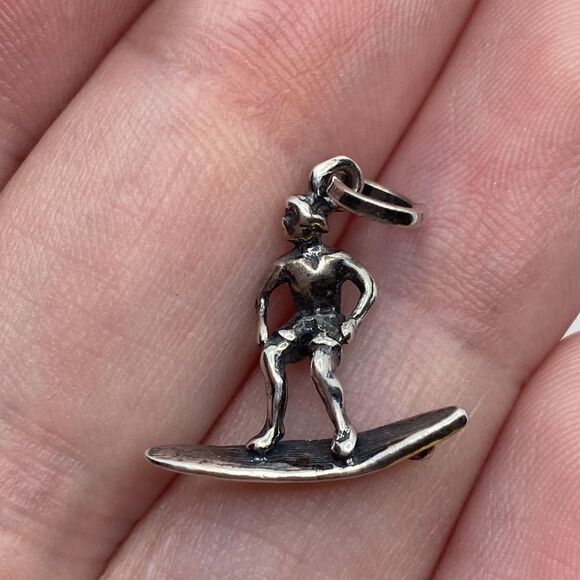 💛 Vintage 925 3D Surfer Charm - Picture 3 of 5